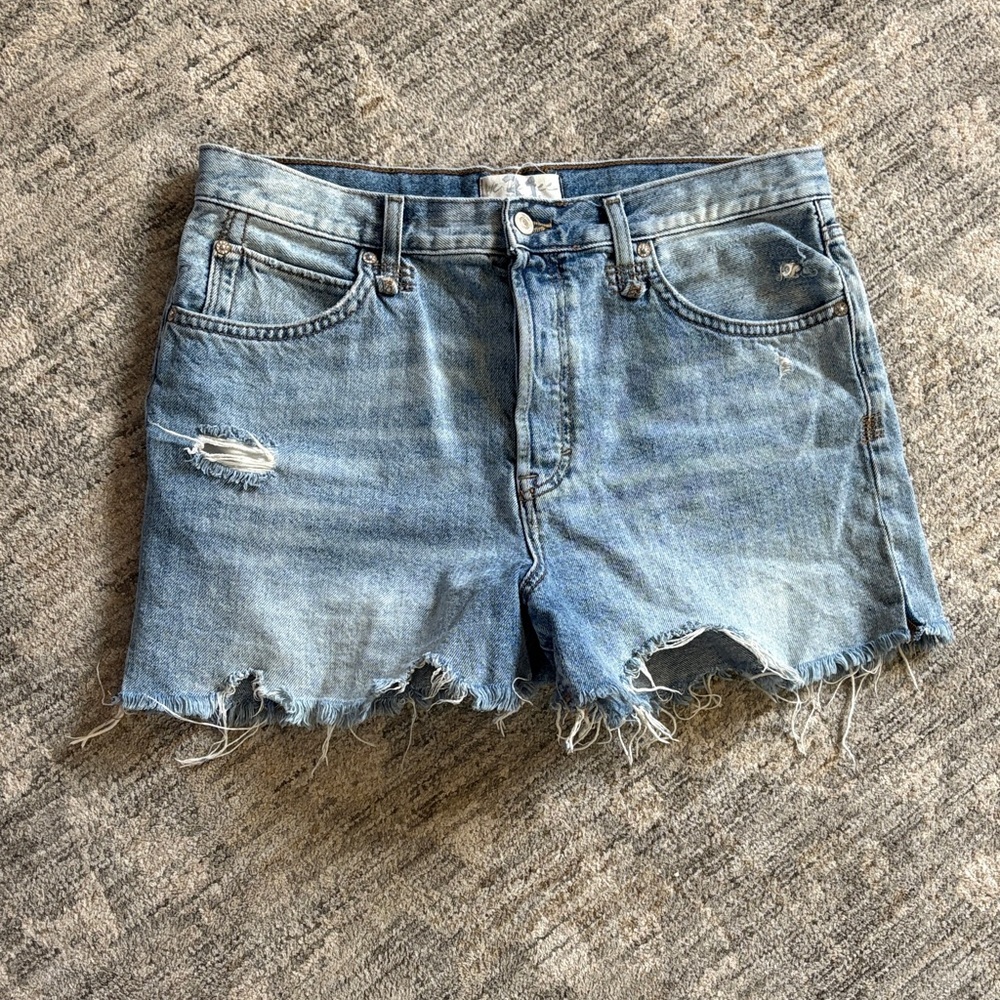 We the free Classic Distressed Light Blue Denim cut off shorts - size 31